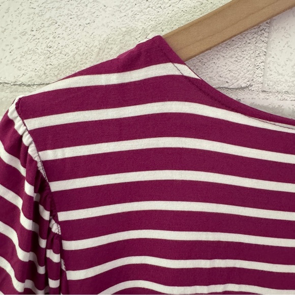 CABLE & GAUGE Purple & White Striped V Neck Short Sleeve Top - Picture 9 of 10
